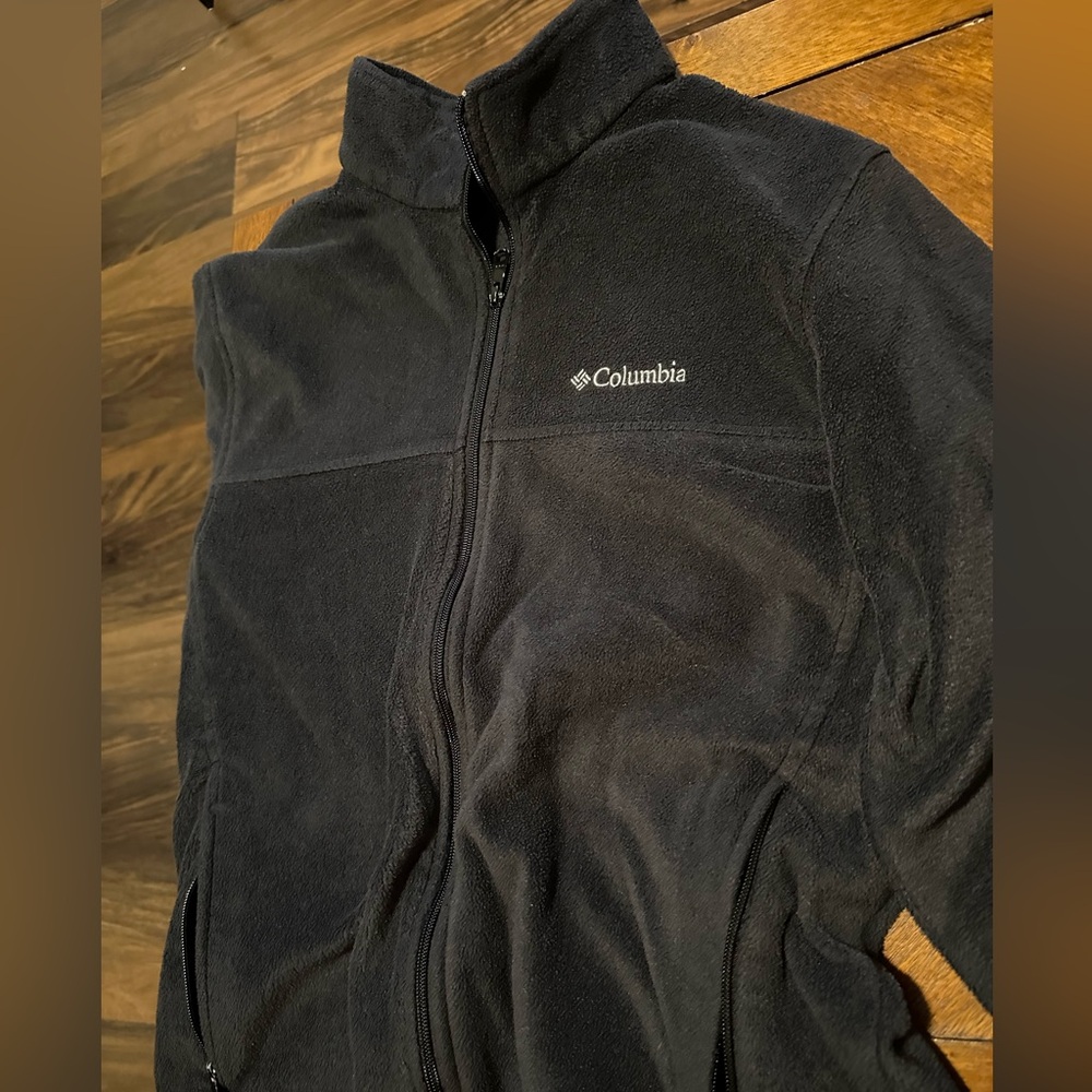 Columbia Zip Up Sweater